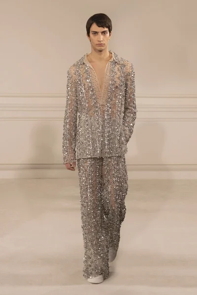 Look 46